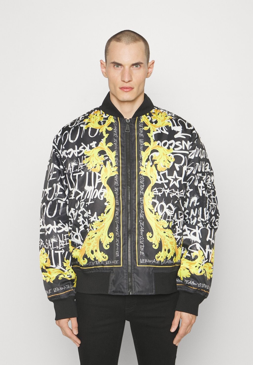 

Куртка-бомбер Graffiti Baroque Versace Jeans Couture, цвет black/gold