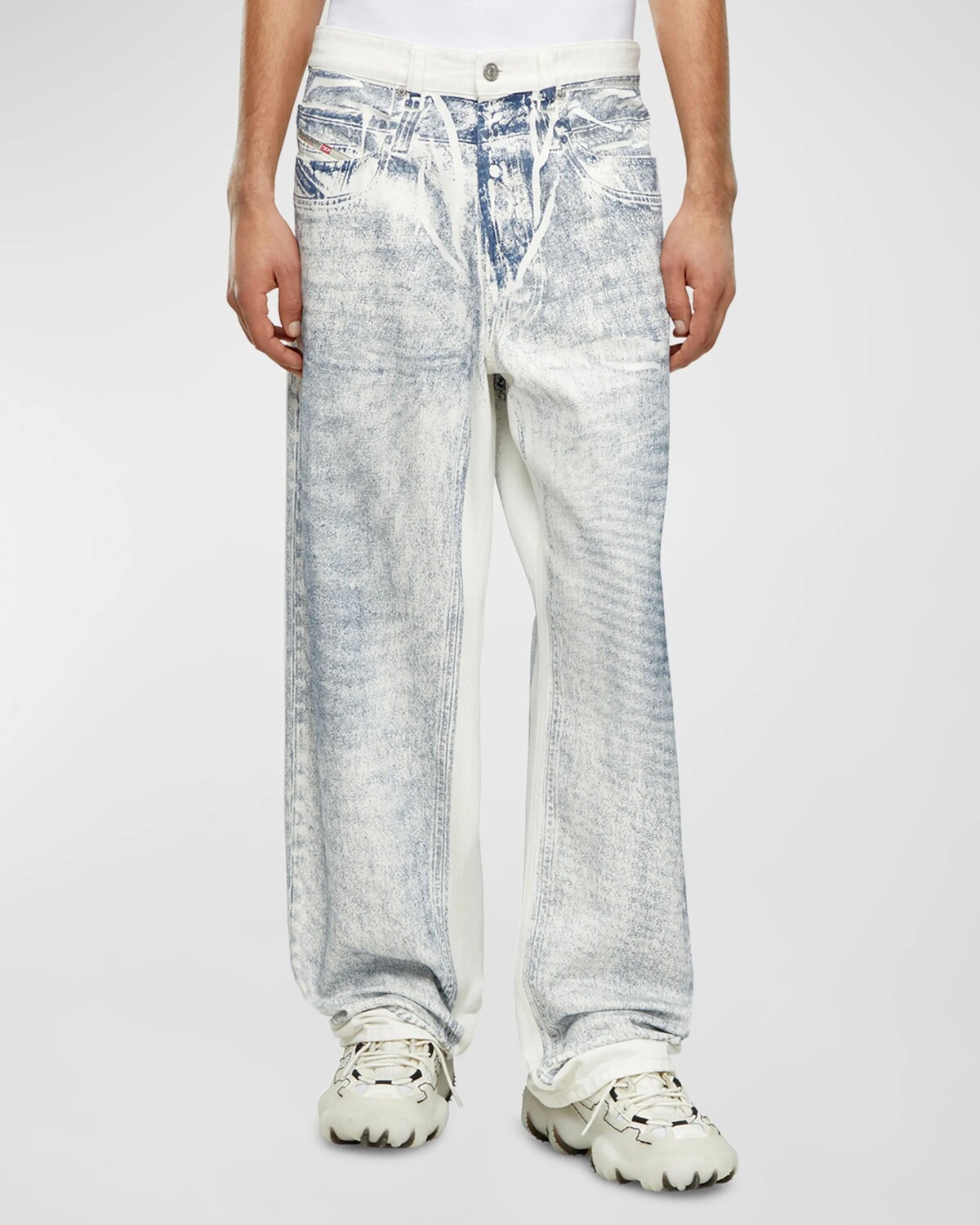 

Мужские джинсы свободного покроя «тромплёй» Diesel, цвет Blue Denim