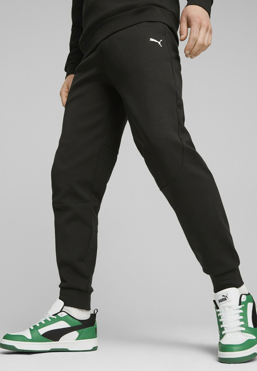 

Спортивные брюки Puma, черные