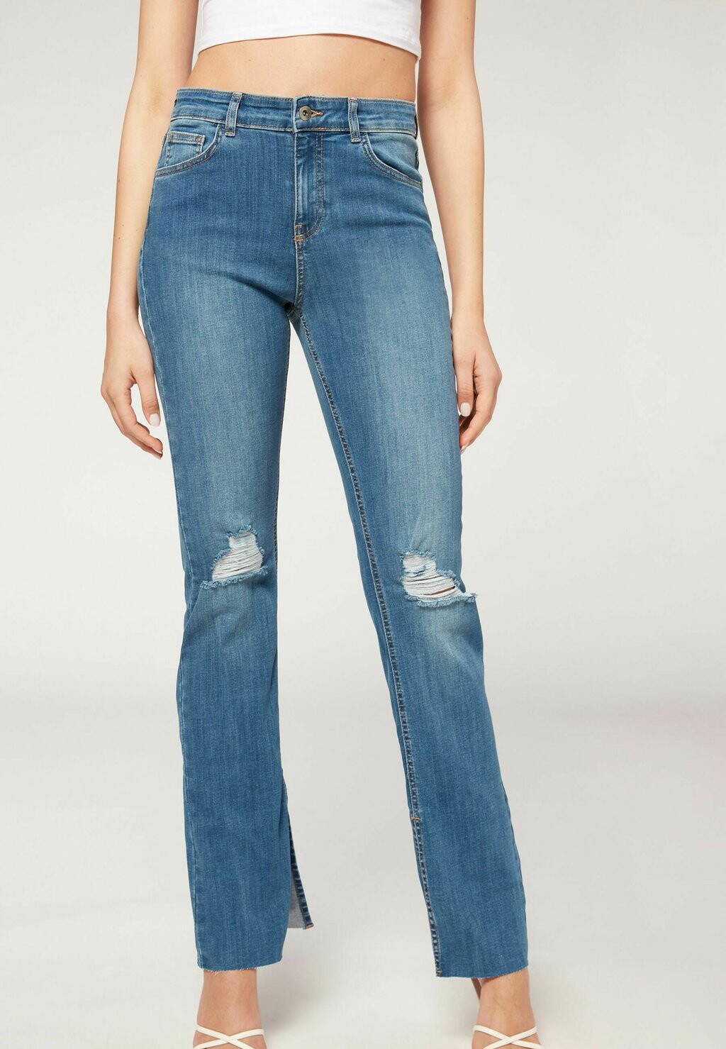 

Джинсы прямого кроя Calzedonia