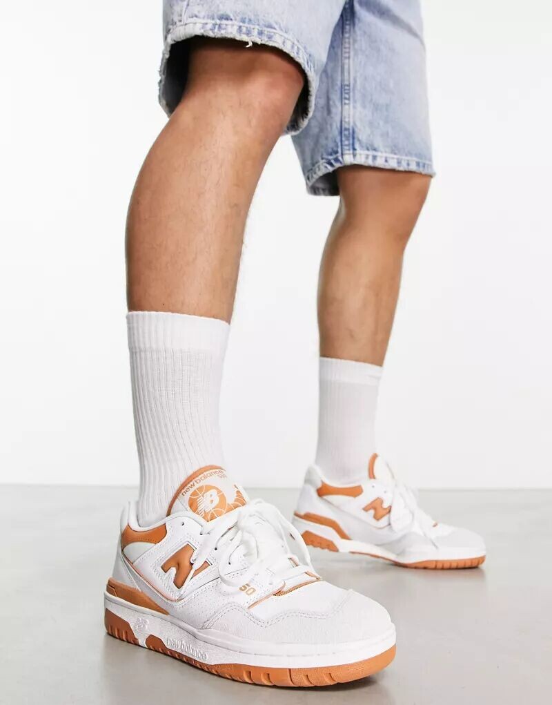 

Бело-оранжевые кроссовки New Balance 550