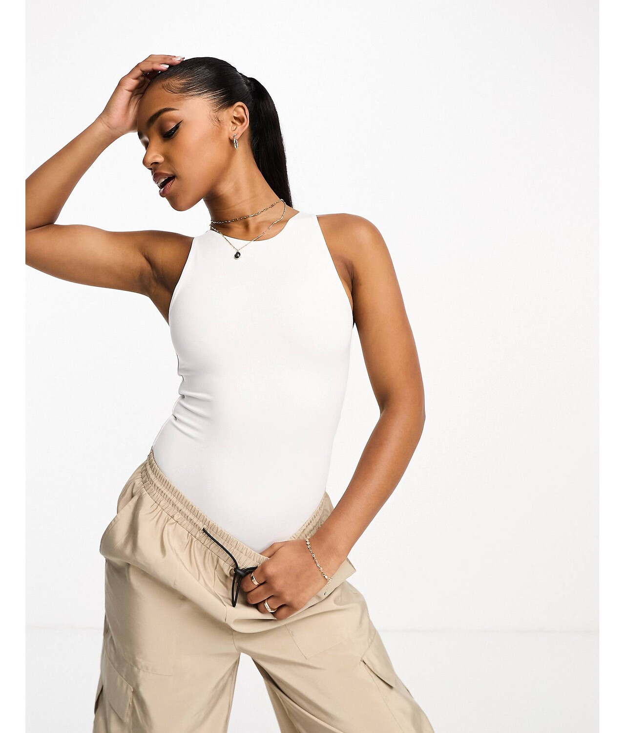 

Белое бесшовное боди Stradivarius