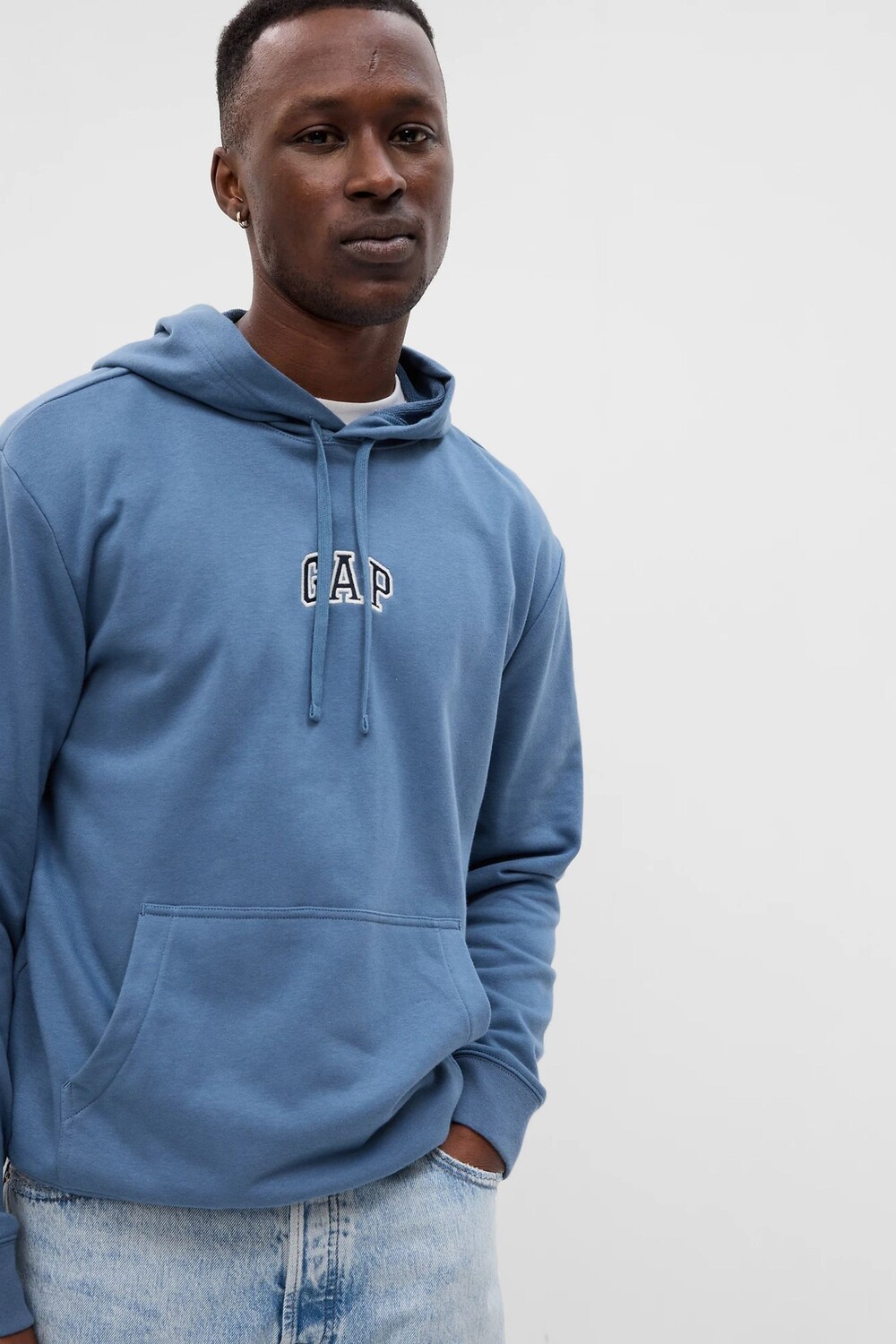 

Худи с небольшим логотипом Gap, синий