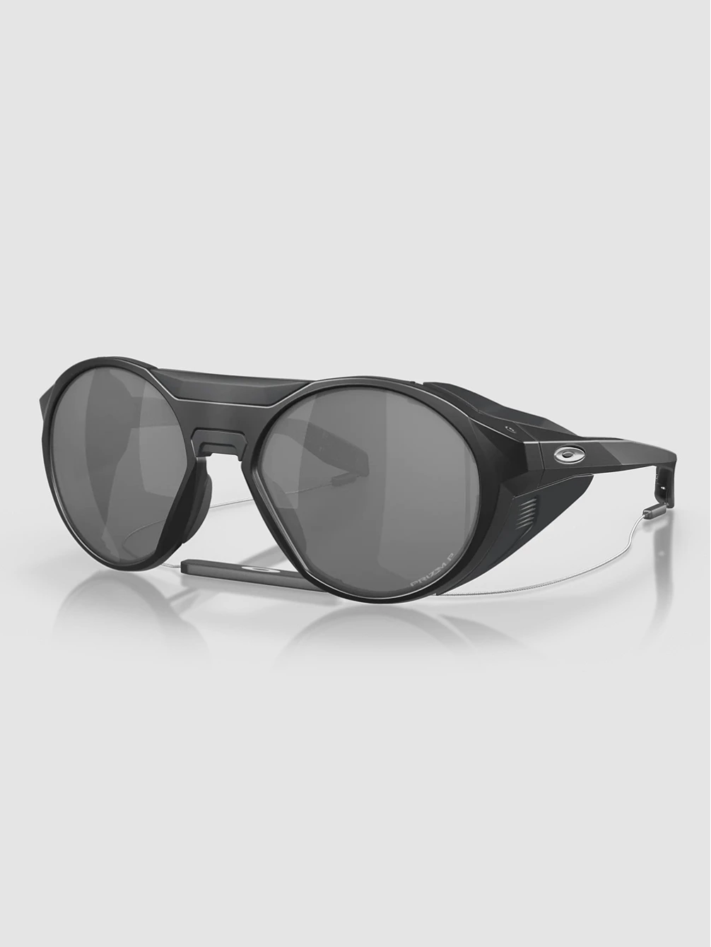 

Матовые черные солнцезащитные очки Clifden Oakley, черный