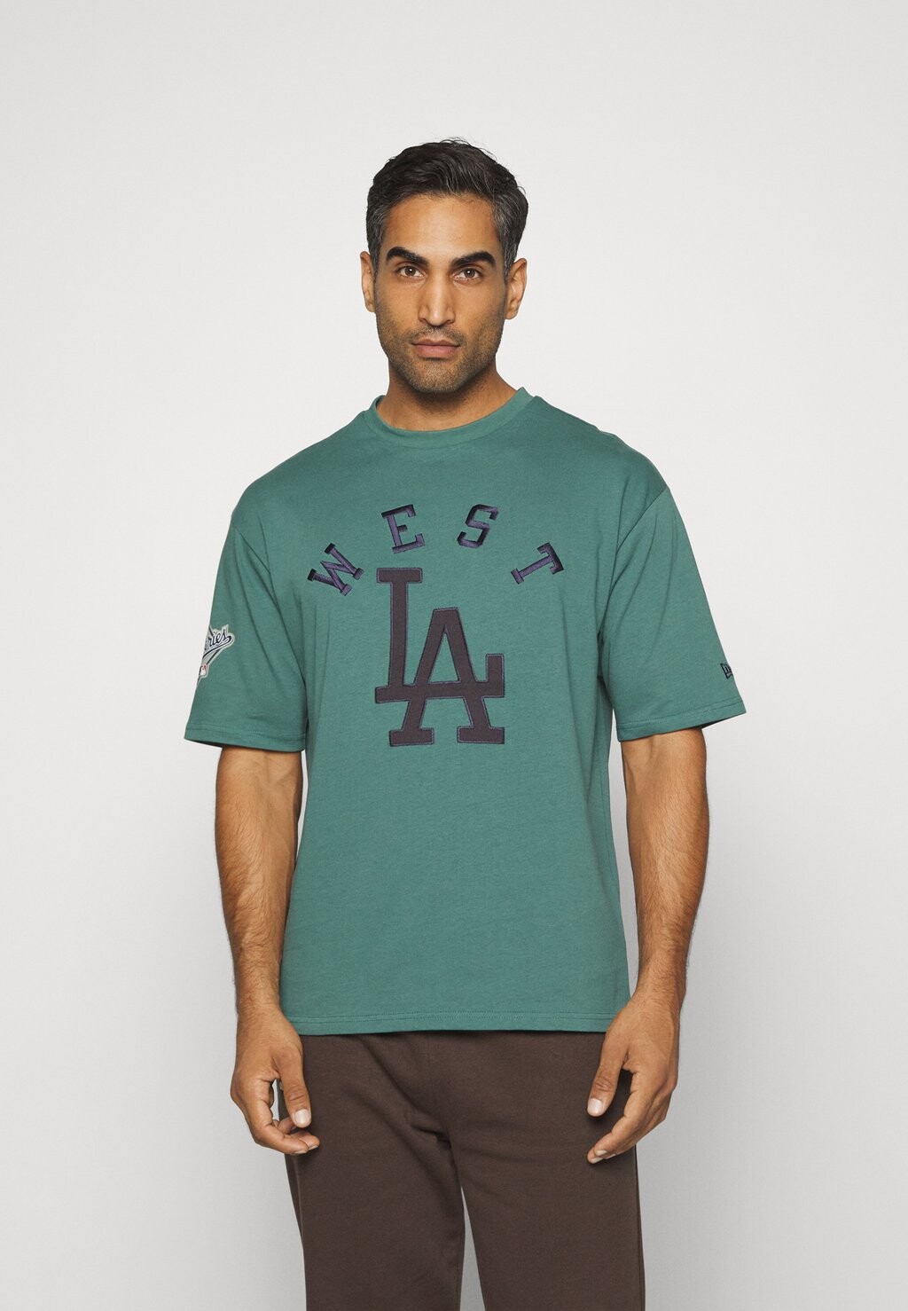 

Team Mlb Los Angeles Dodgers Team Patch Tee New Era, зеленый