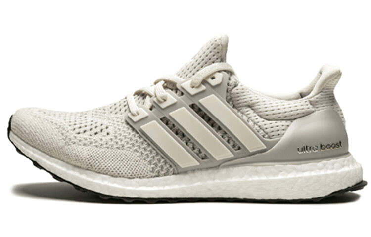 

Кроссовки Adidas Ultra Boost 1.0, кремовый