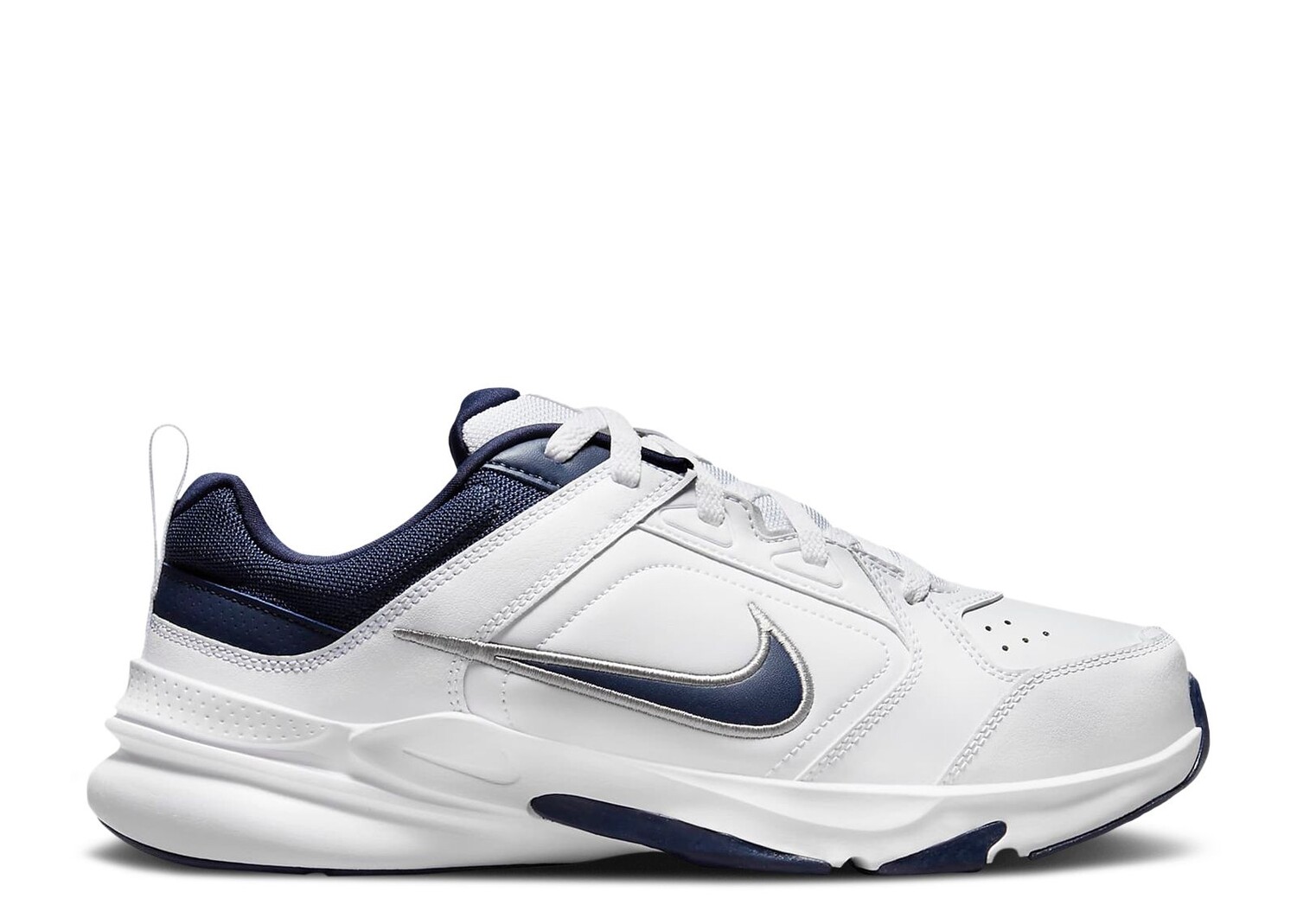 Кроссовки Nike Defy All Day 4E Wide 'White Midnight Navy', белый кроссовки nike defy all day white black белый