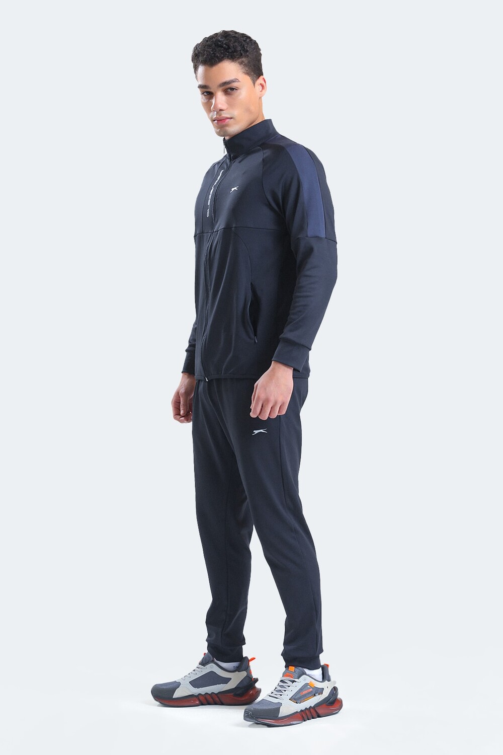 

Мужской спортивный костюм Yannıs темно-синий Slazenger