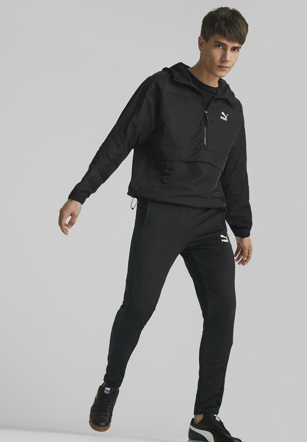 

Демисезонная куртка Puma, черный