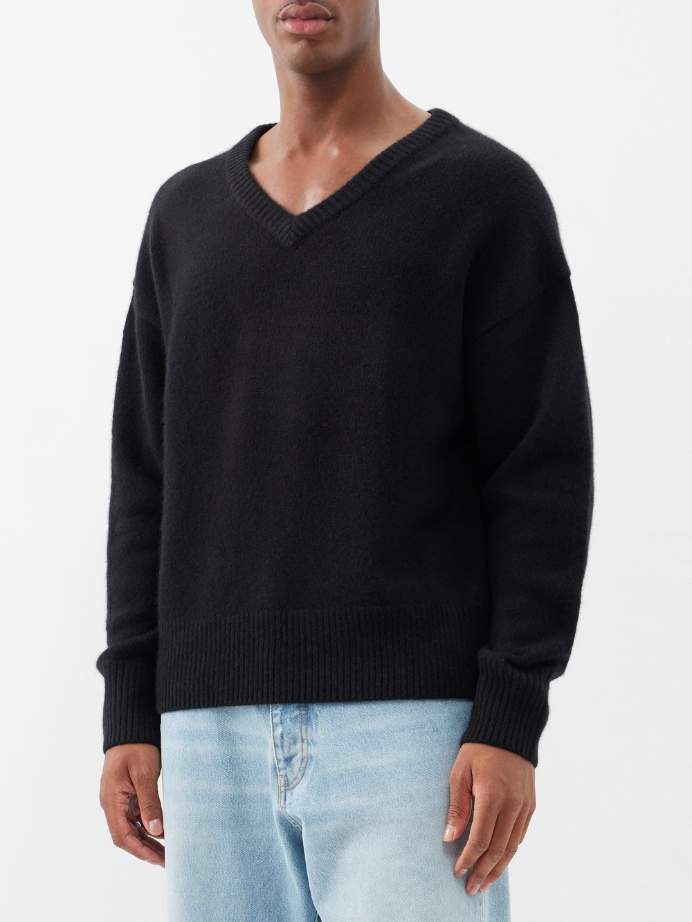 Кашемировый свитер mr battersea с v-образным вырезом Arch4, черный цена и фото