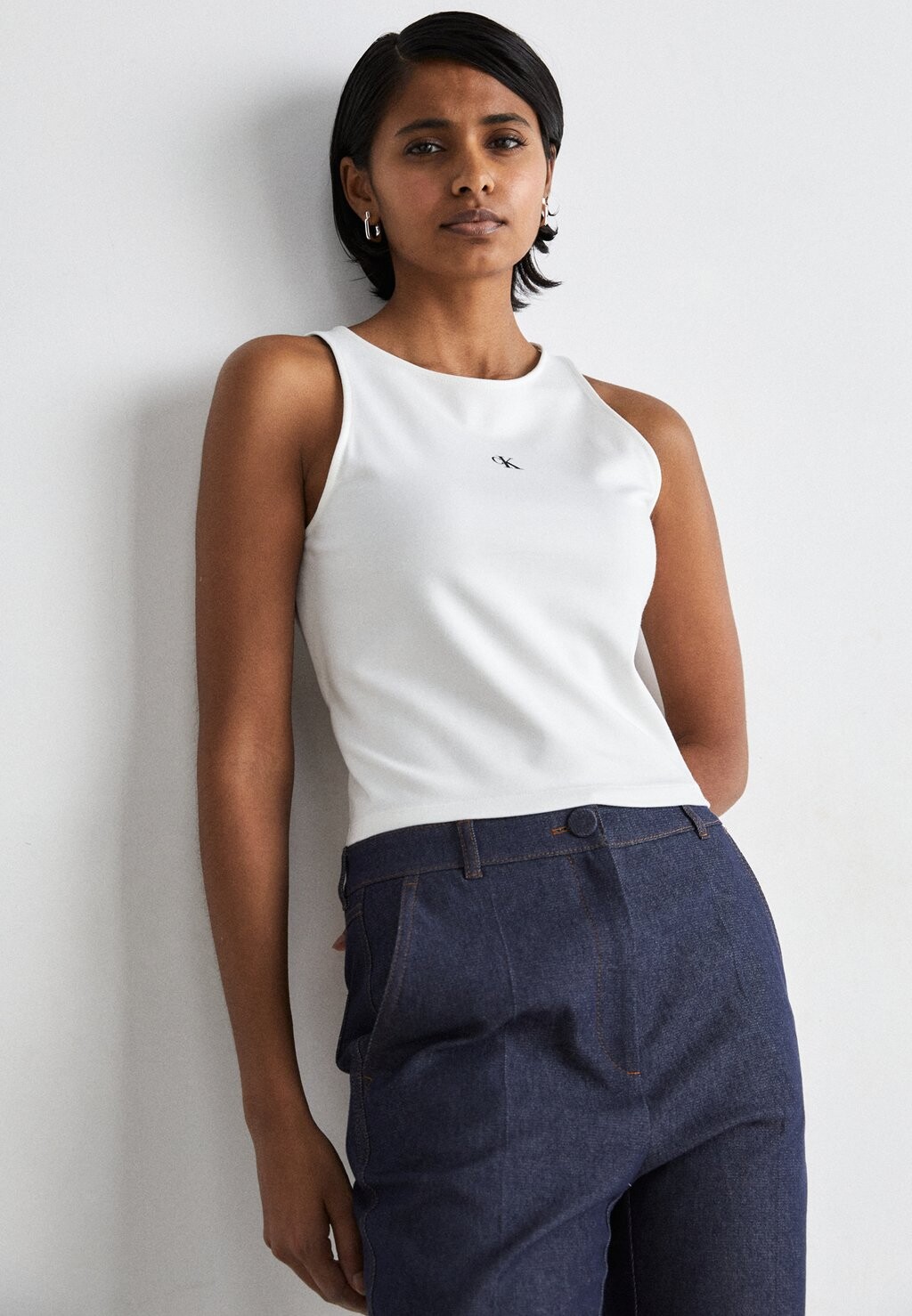 

Топ Archival Milano Calvin Klein Jeans, цвет bright white