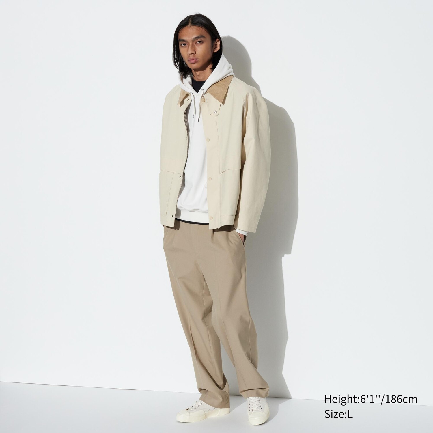 

Брюки UNIQLO с защипами, бежевый