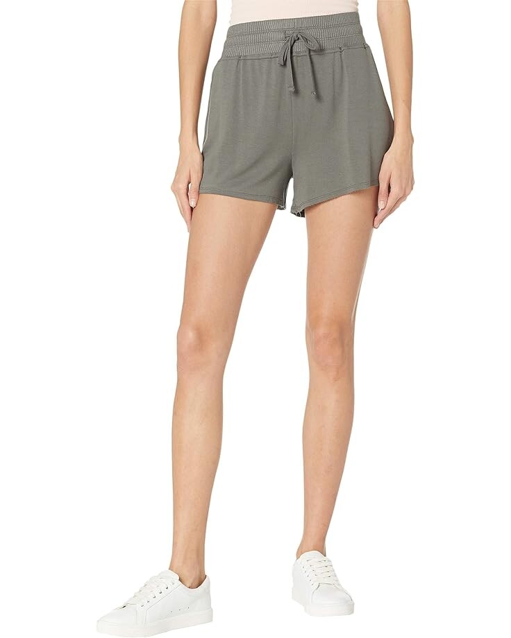 

Шорты Splendid Flora Shorts, цвет Vintage Olive Branch