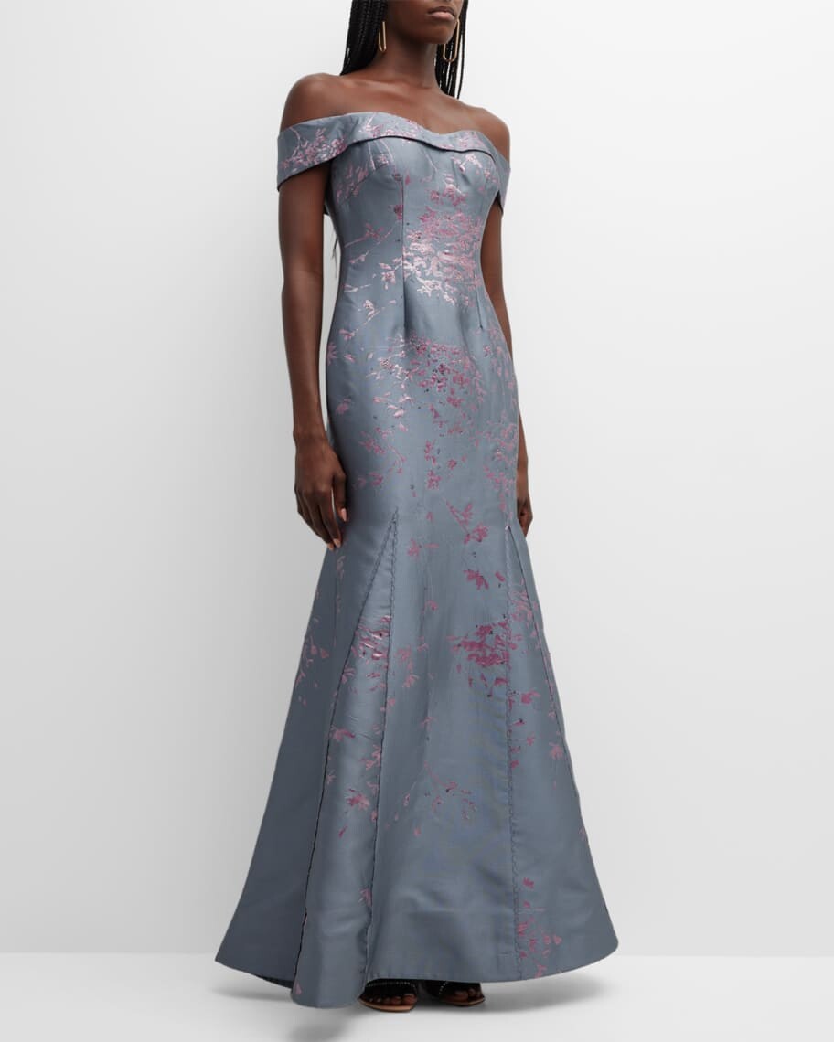 

Жаккардовое платье с открытыми плечами Rene Ruiz Collection