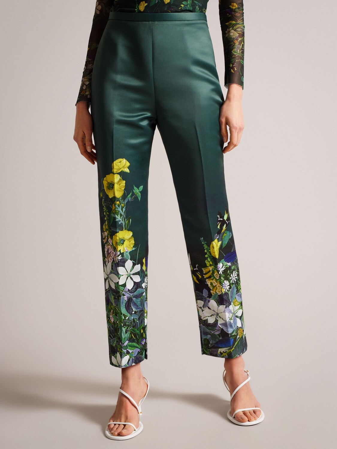 

Ted Baker Aikaat Узкие брюки с принтом, темно-зеленый/разноцветный