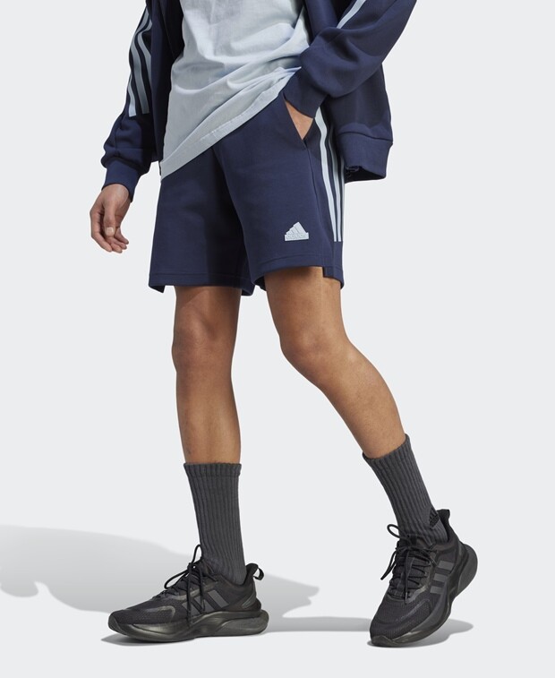 

Грузовые шорты adidas, черный