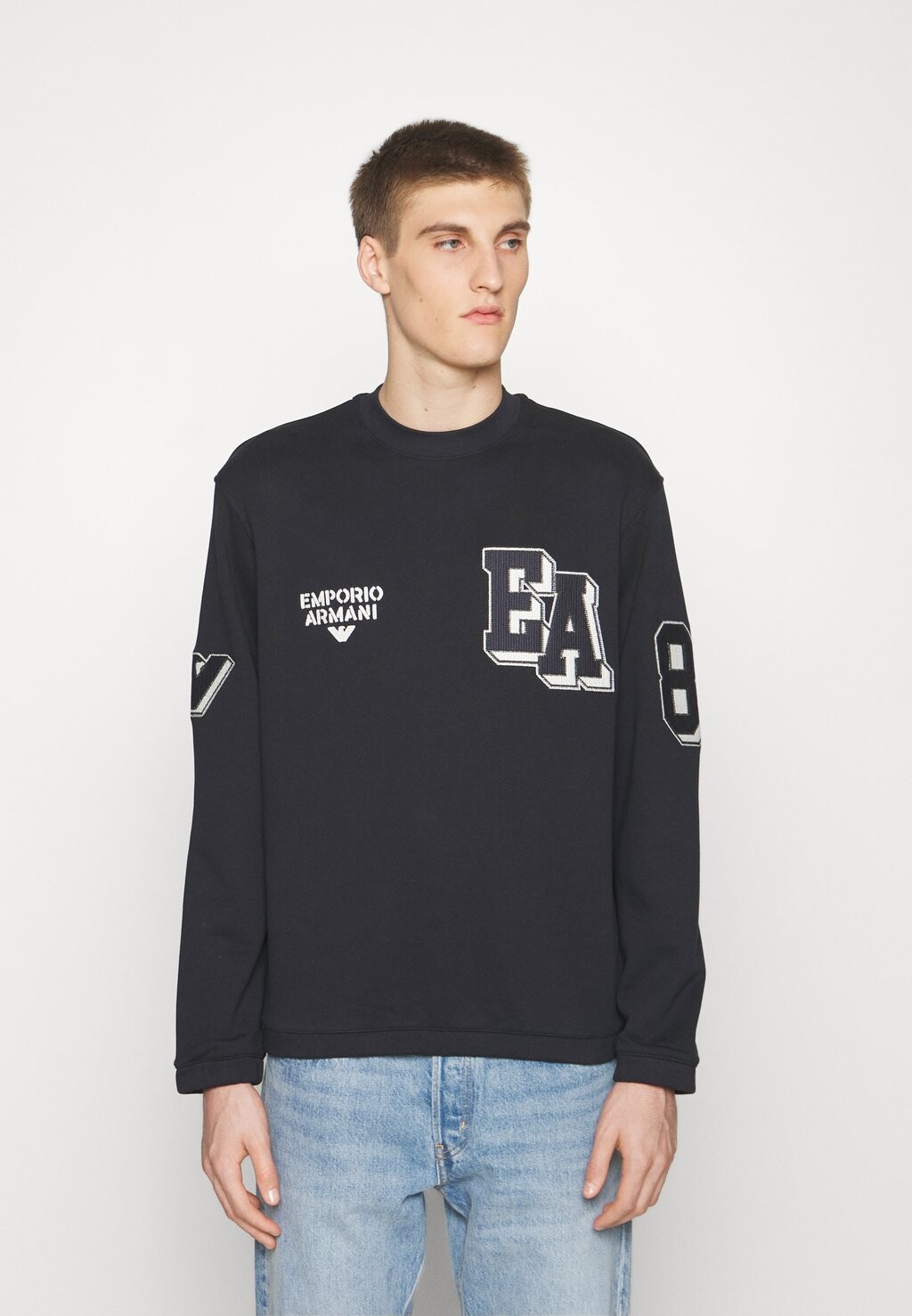

Толстовка Emporio Armani, темно-синий