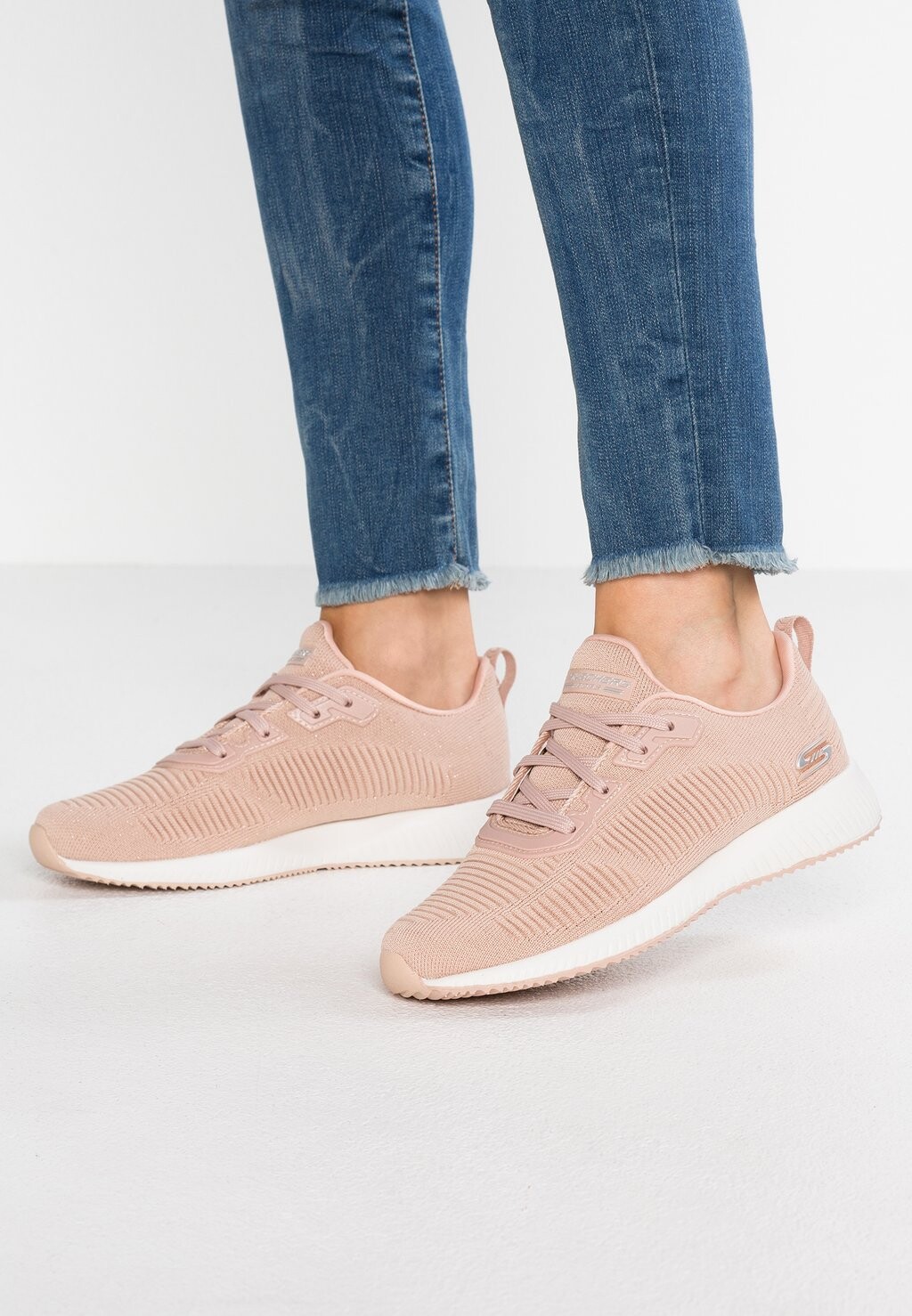 

Кеды Skechers Bobs Squad, розовый