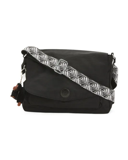 

Кроссбоди из нейлонового залива Kipling, черный
