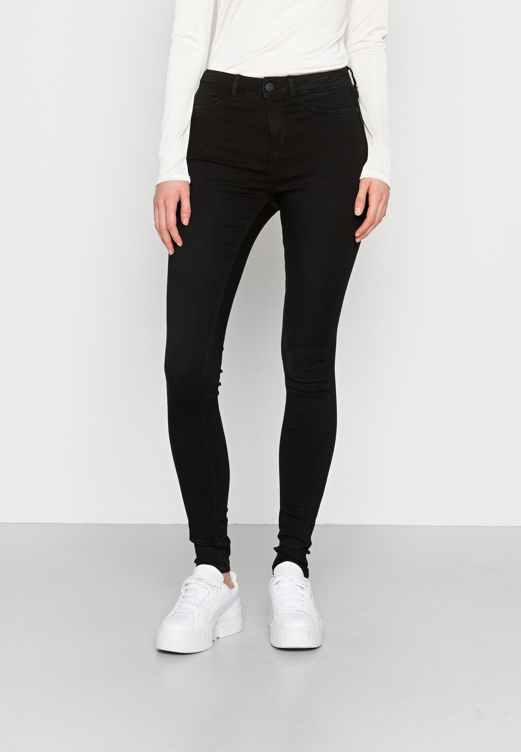 

Джинсы Skinny Fit Noisy May