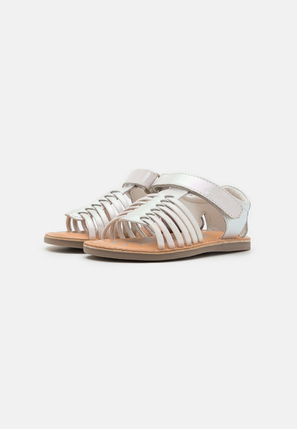 

Сандалии Kickers, белый ирис