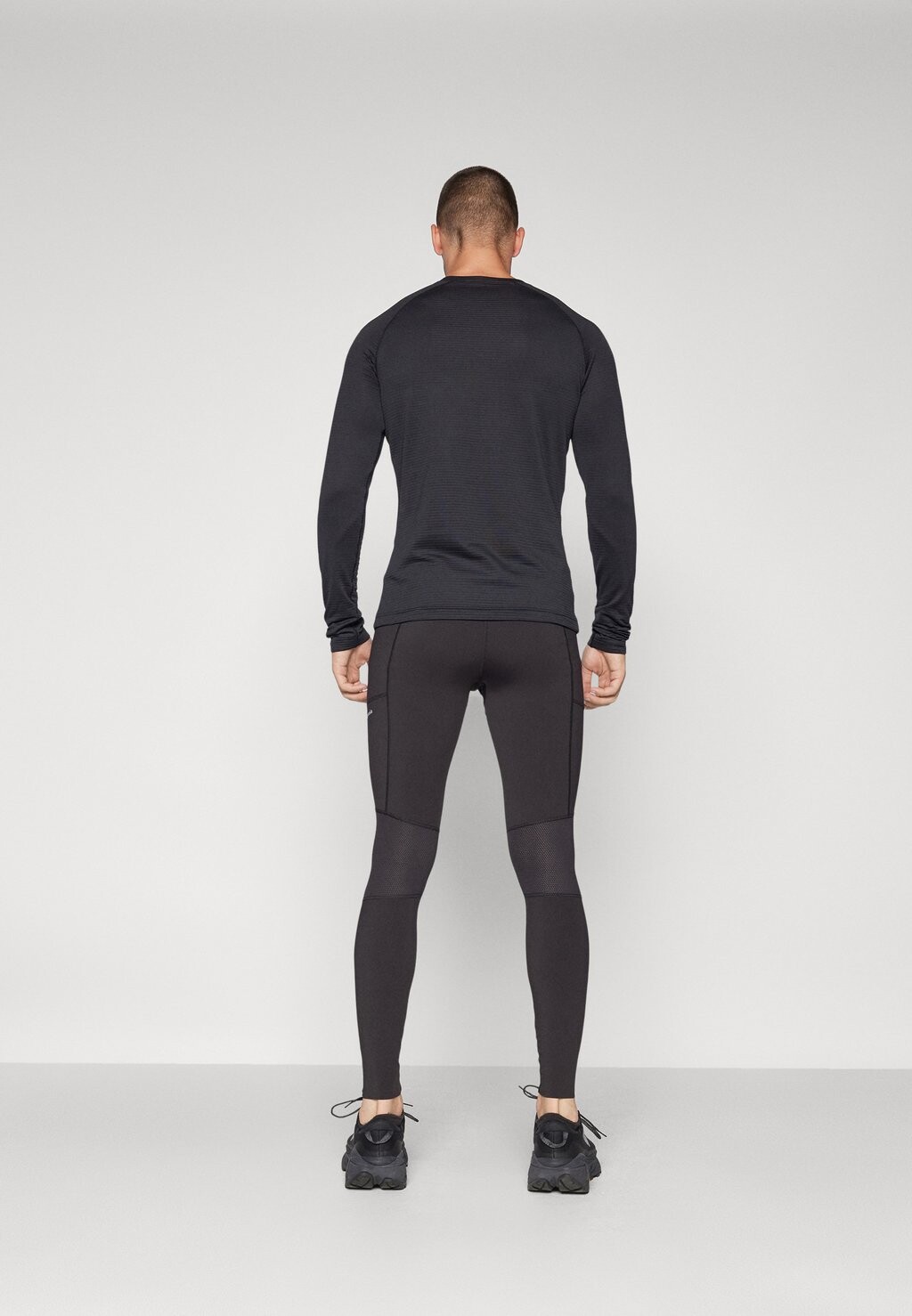 

Тайтсы ENDLESS RUN Patagonia, черный