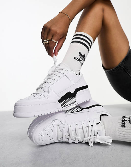 

Бело-черные кроссовки adidas Originals Forum Bold, Черный