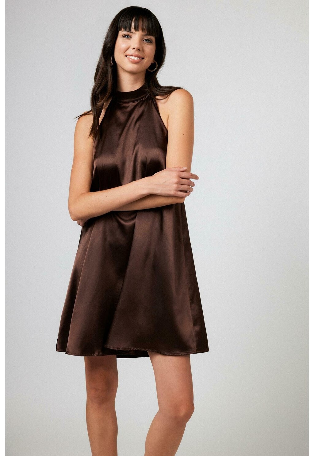 

Летнее платье Urban Threads, коричневый