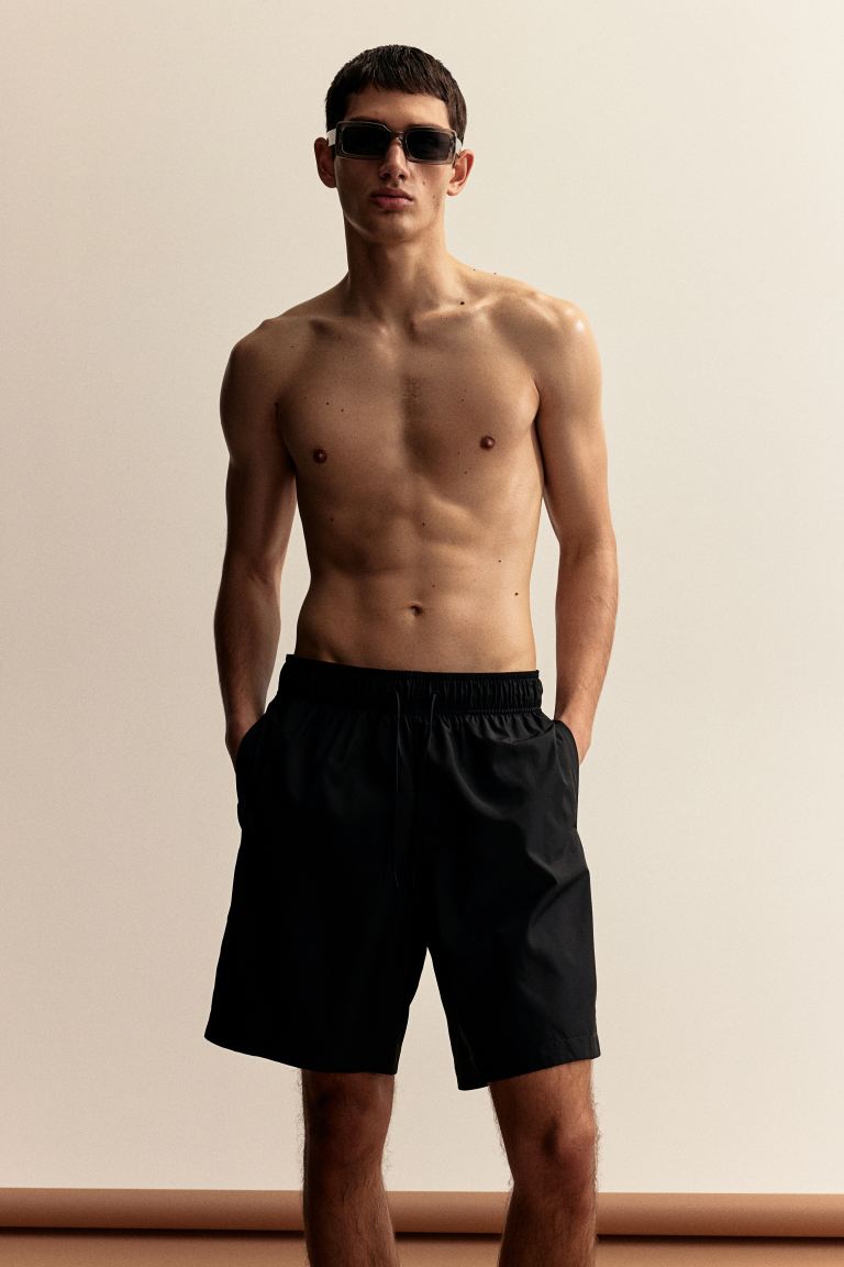 Плавки H&M, черный шорты для плавания ripndip размер m черный