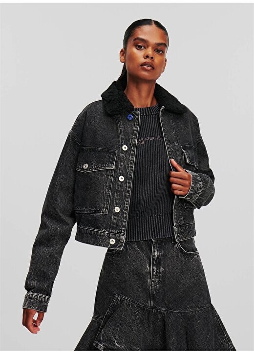 

Стандартная черная женская куртка 240J1403 Karl Lagerfeld Jeans, черный