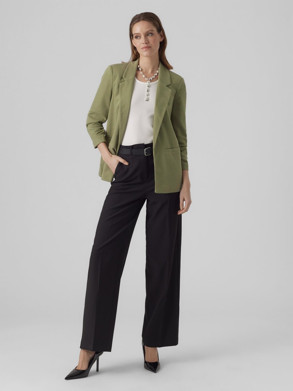 

Блейзер Vero Moda, цвет oil green