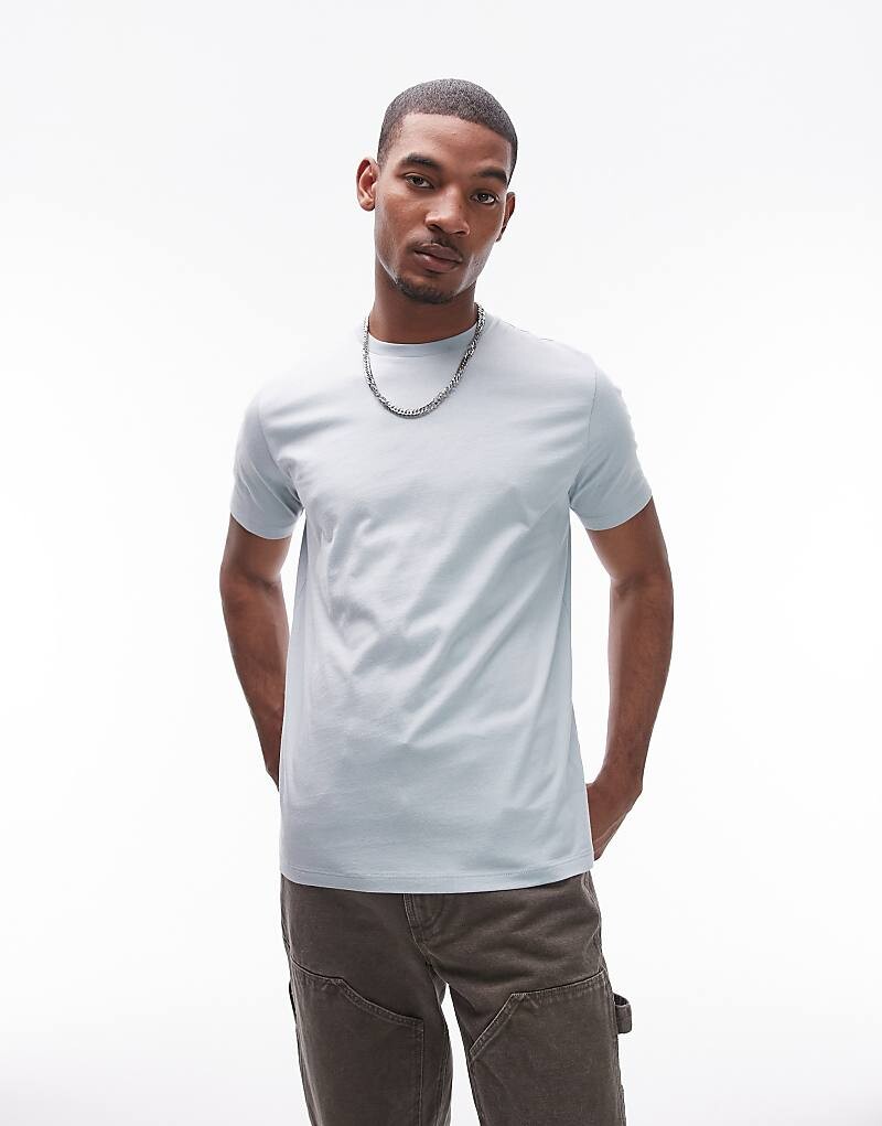 

Футболка Topman Essential в цвете Hellblau в обычной форме Passform