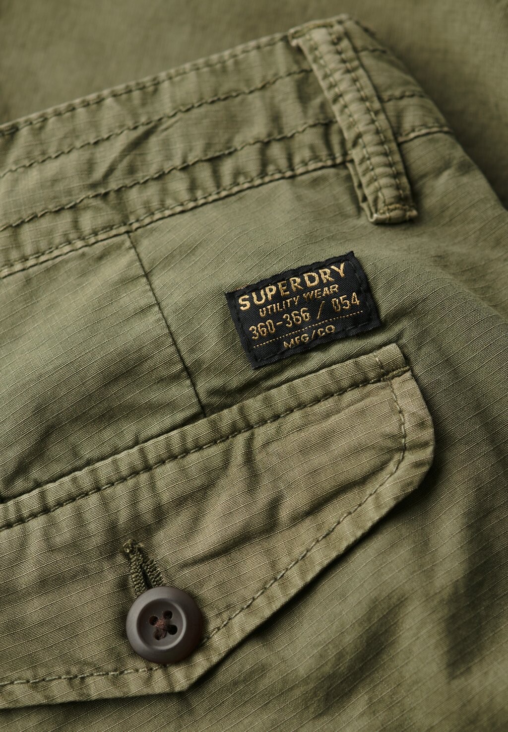 

Шорты Superdry, зеленый