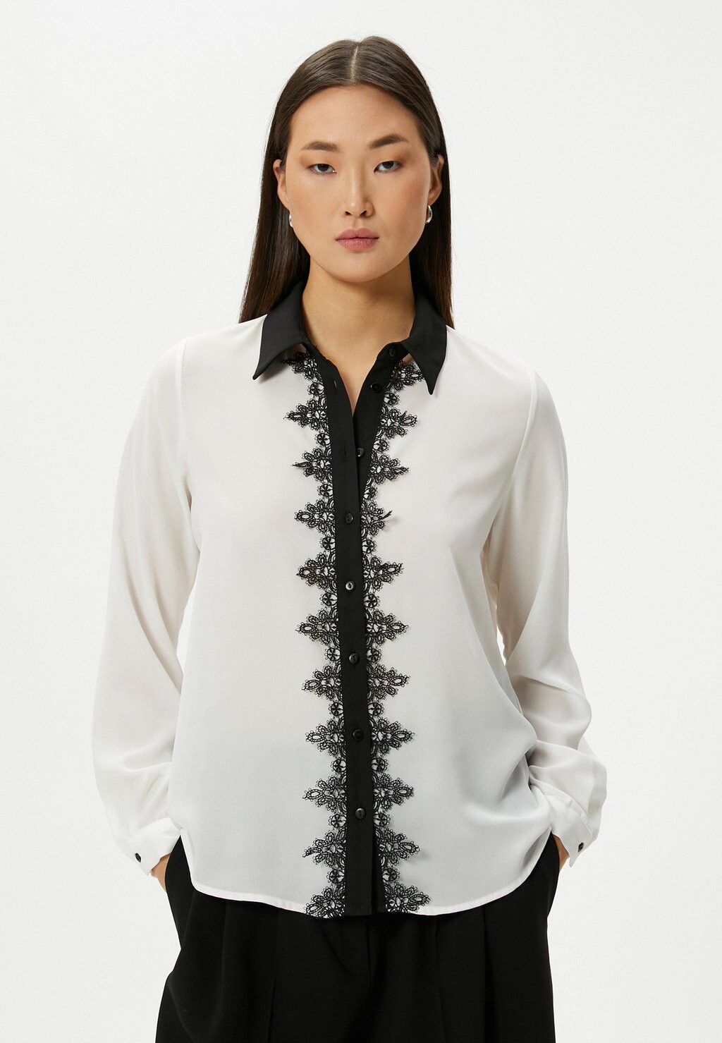 

Блузка на пуговицах REGULAR FIT BUTTONED LONG SLEEVE Koton, кремовый