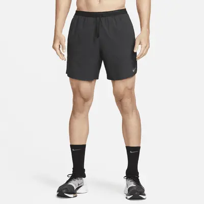 

Шорты Nike Stride, черный