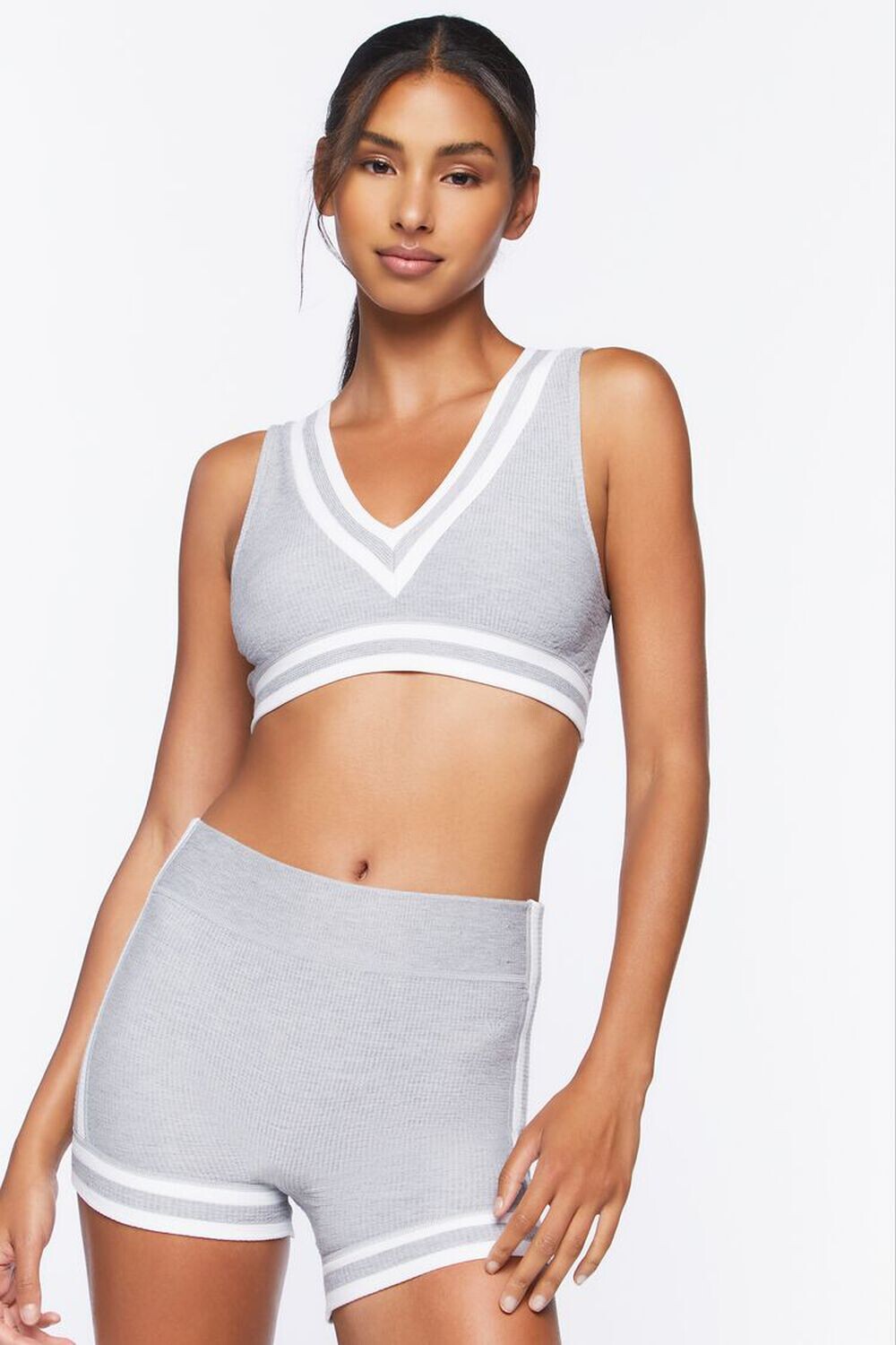 

Бесшовные шорты Active в рубчик Forever 21, серый