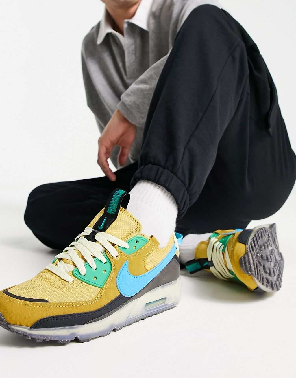 

Желтые кроссовки Nike Air Max 90 Terrascape, Желтый