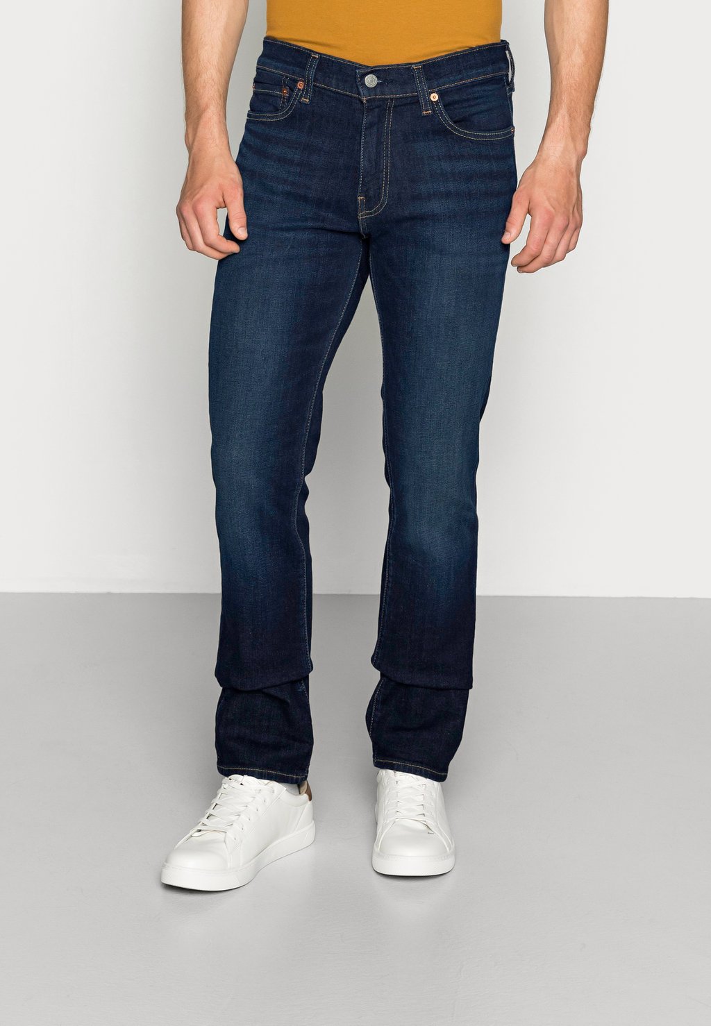 

Джинсы облегающего кроя Levi's 511 Slim Fit, темно-синий