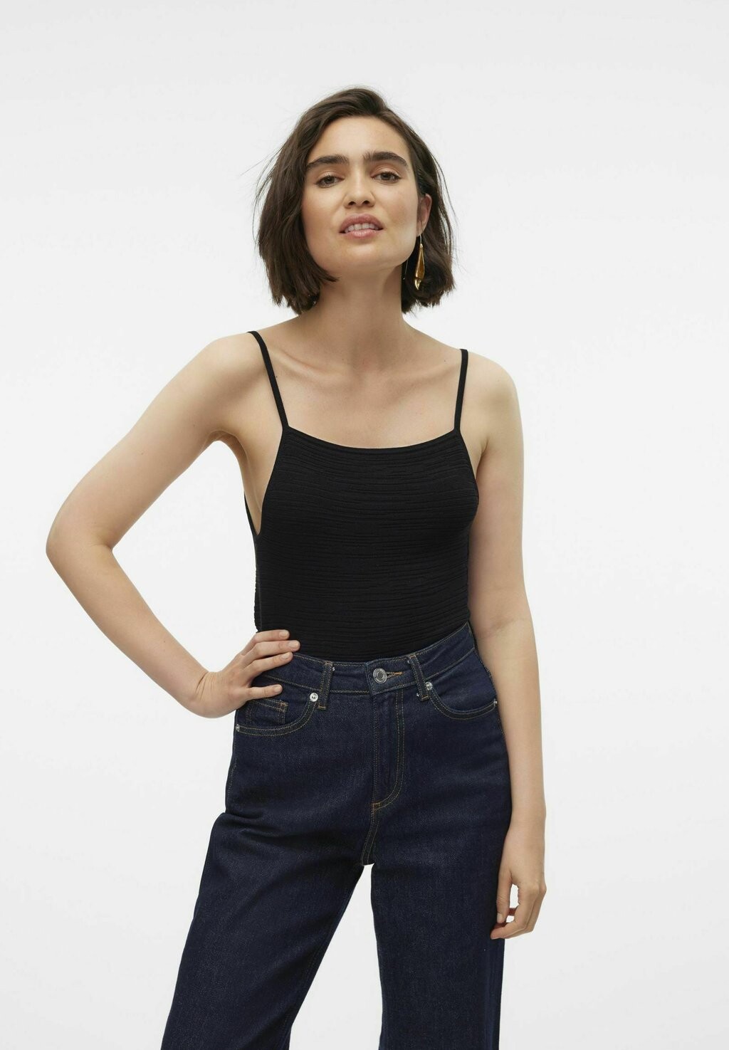 

Топ VMLAREA TANK Vero Moda, черный