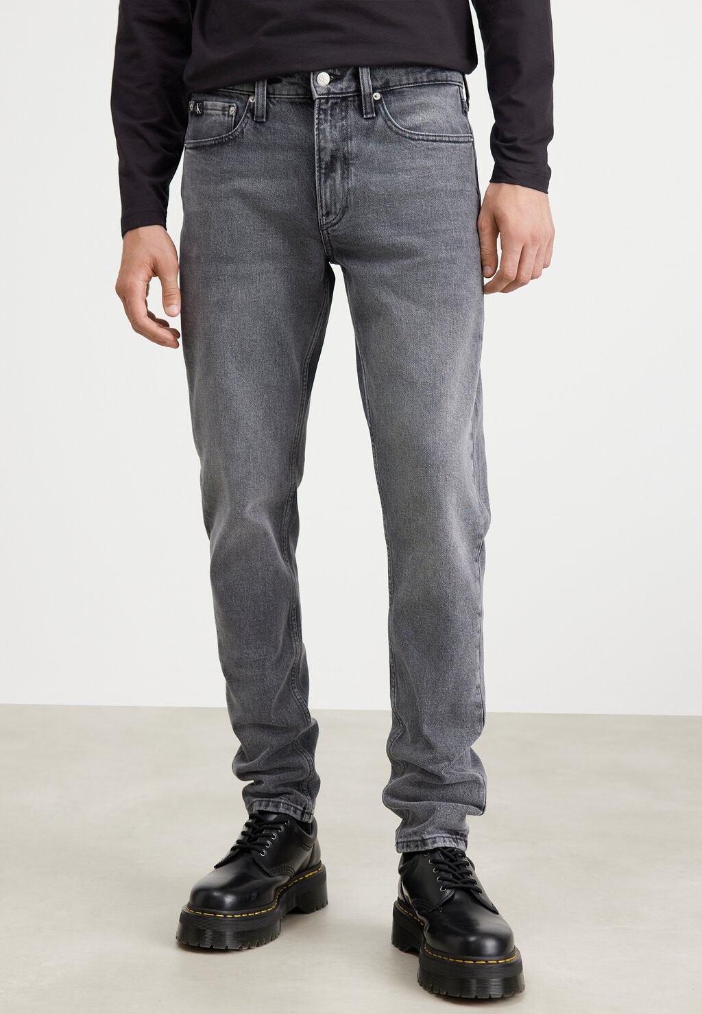 

Джинсы Slim Fit Taper Calvin Klein Jeans, цвет denim black