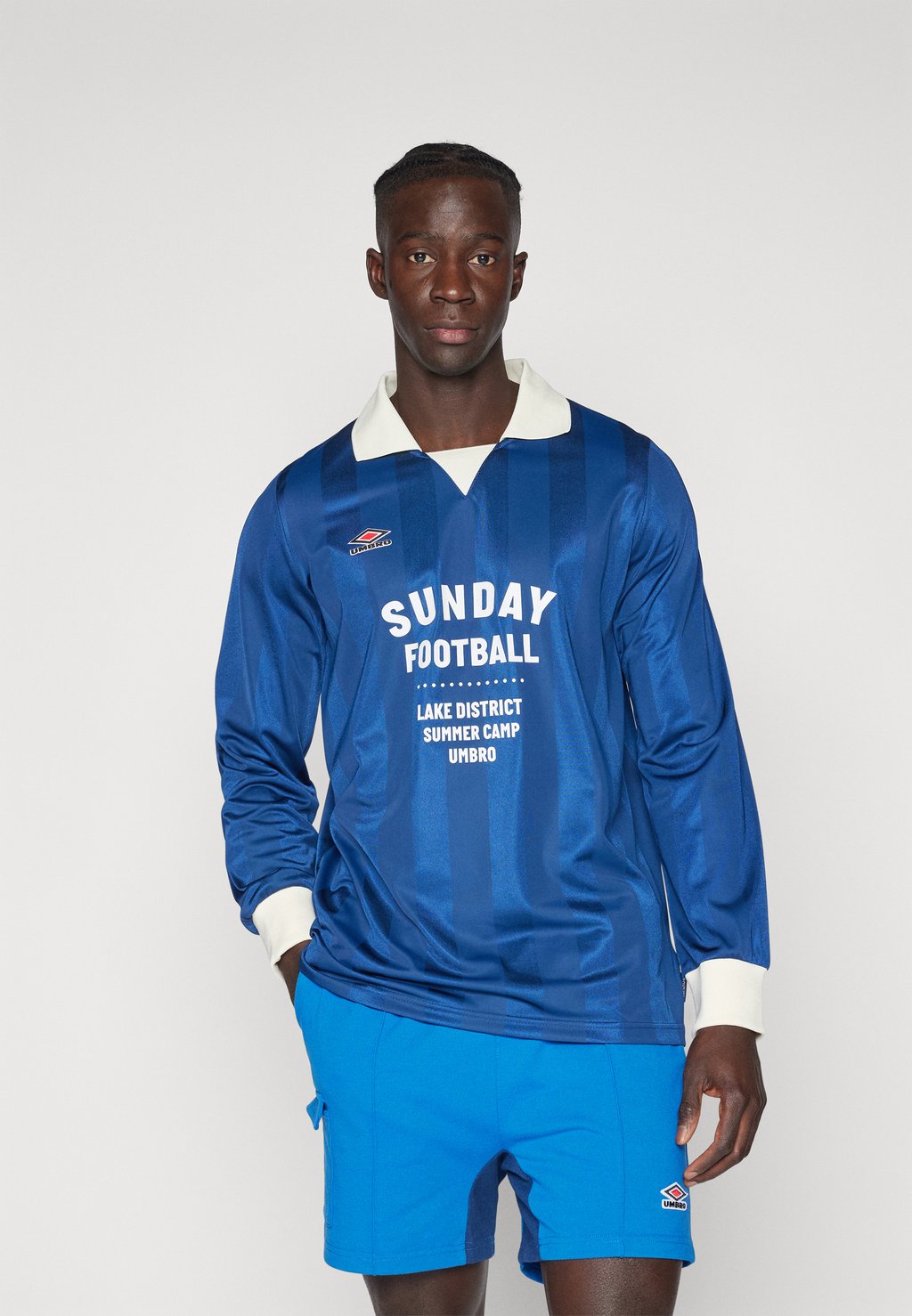 Топ с длинными рукавами FOOTBALL SHIRT Umbro, цвет estate blue