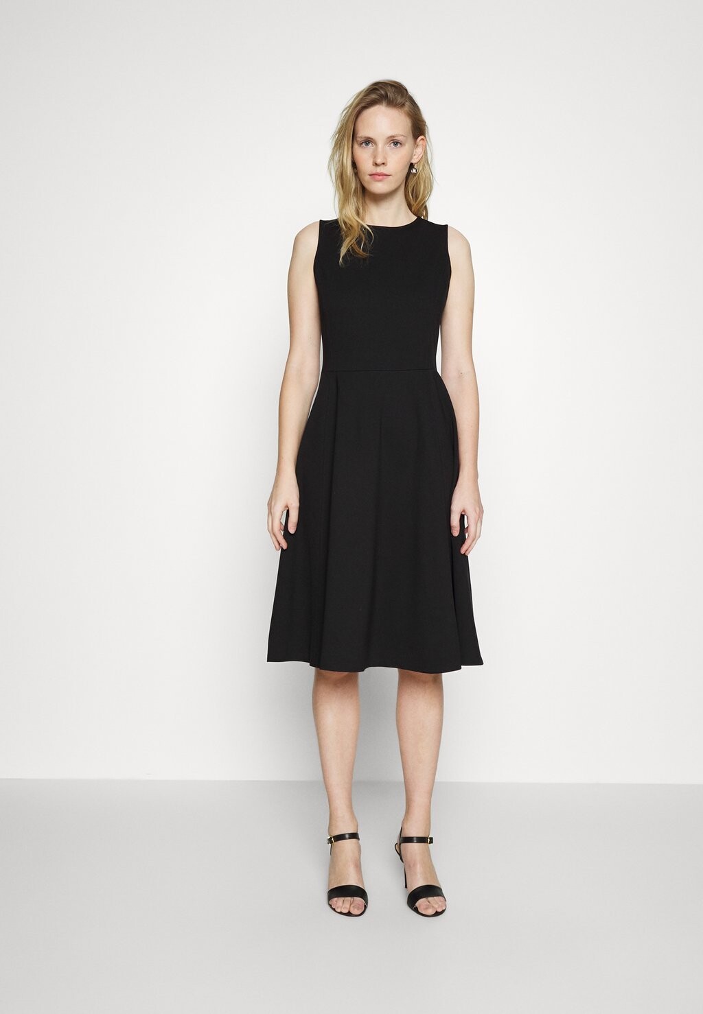 

Платье из трикотажа Lauren Ralph Lauren, черный