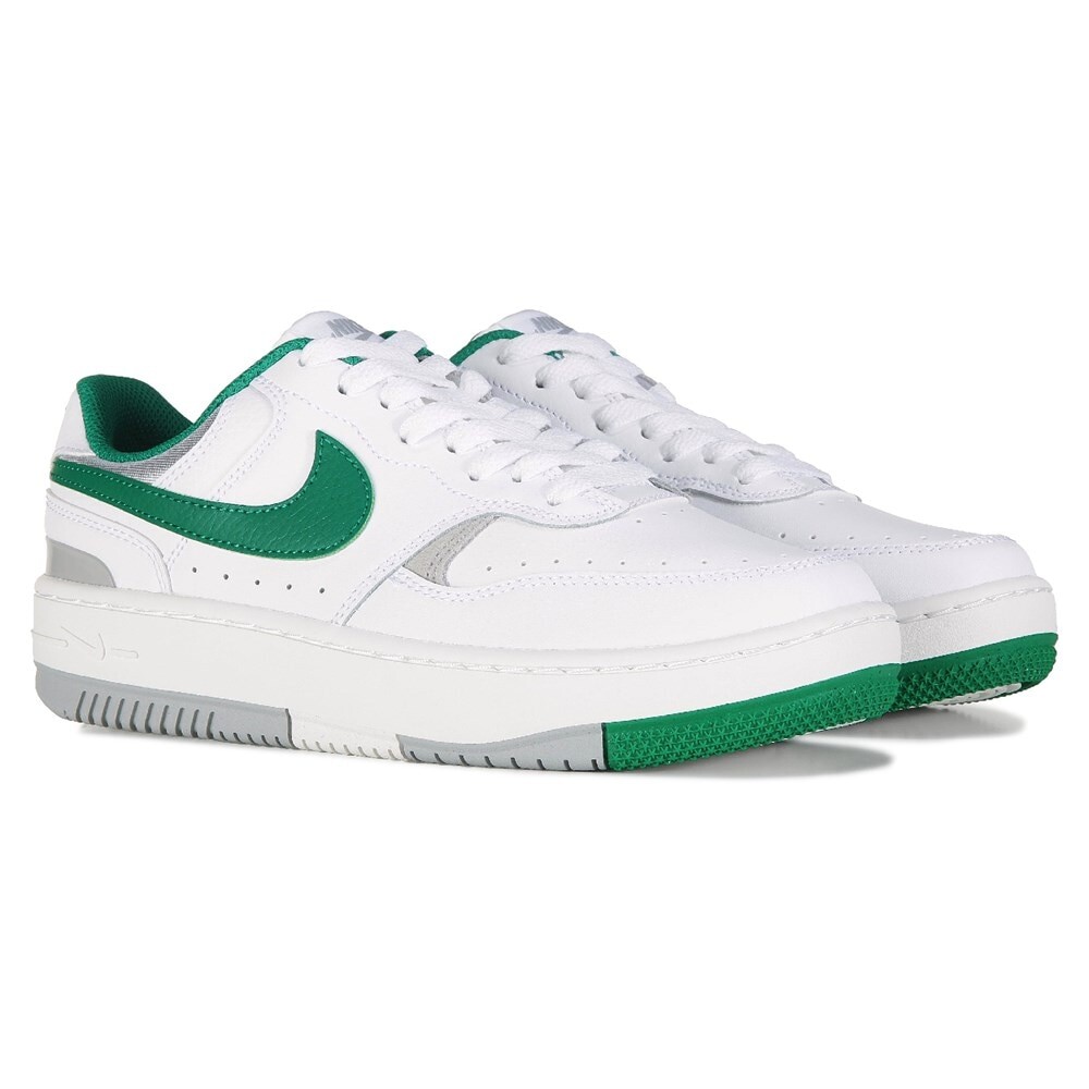 

Женские кроссовки Gamma Force Court Nike, белый