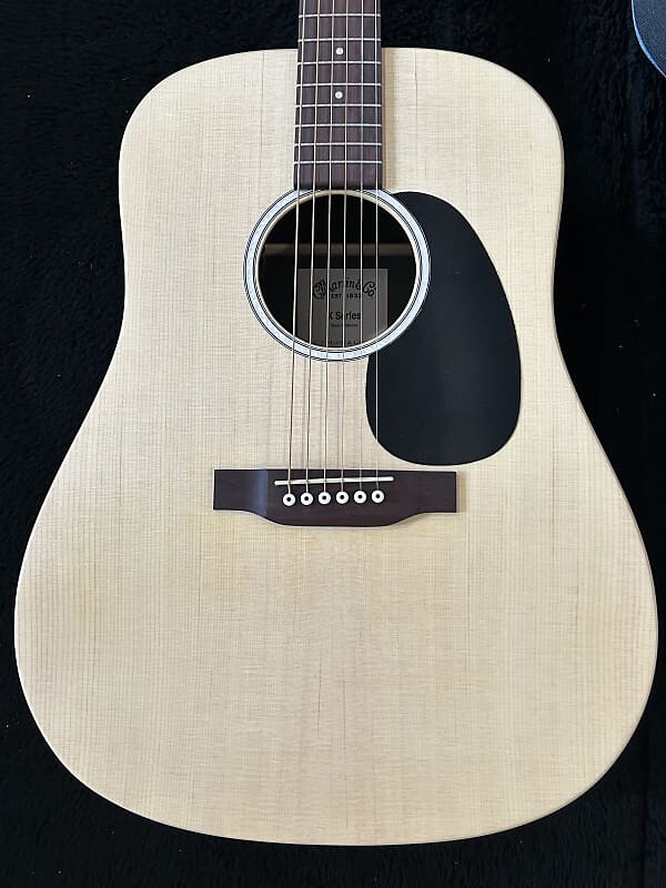 

Акустическая гитара Martin X-Series D-X2E Spruce/ Mahogany #2715570 4 lbs 11.4 oz