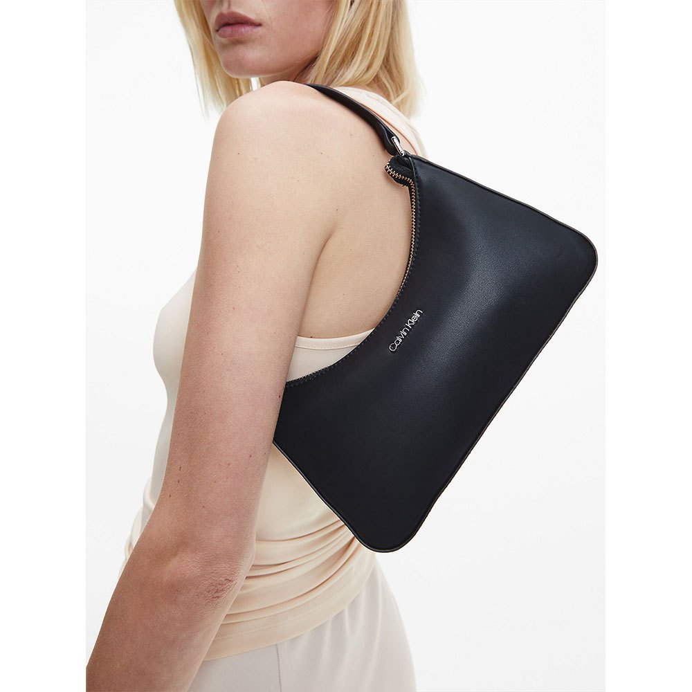 Calvin klein on sale small shoulder bag