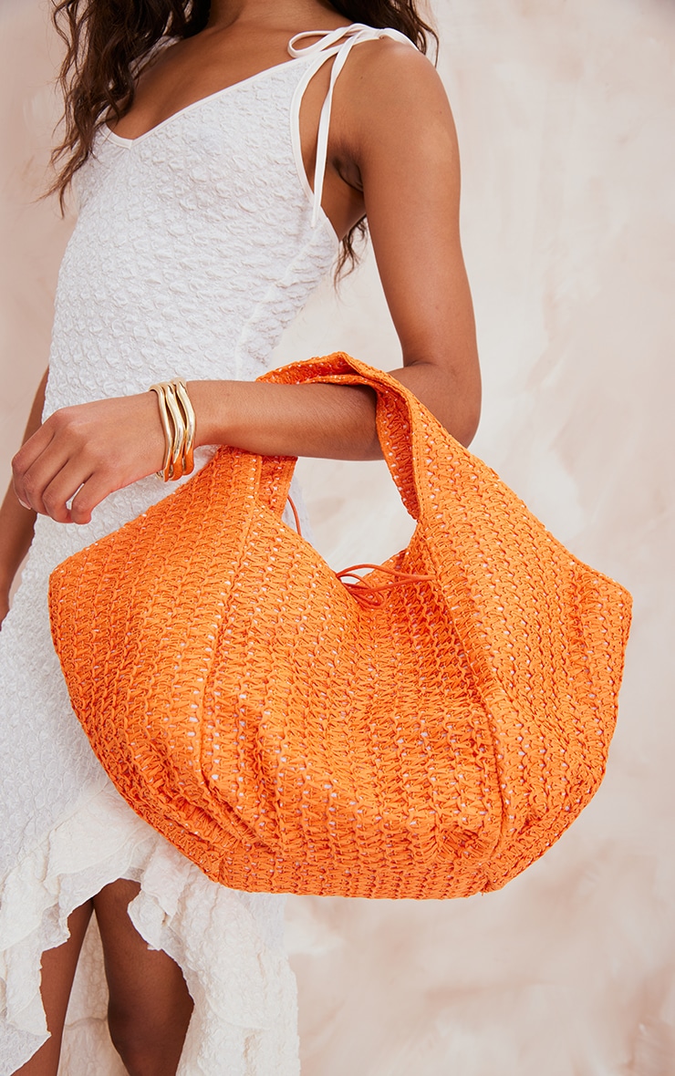 PrettyLittleThing Ярко-оранжевая пляжная сумка с напуском из тканой рафии