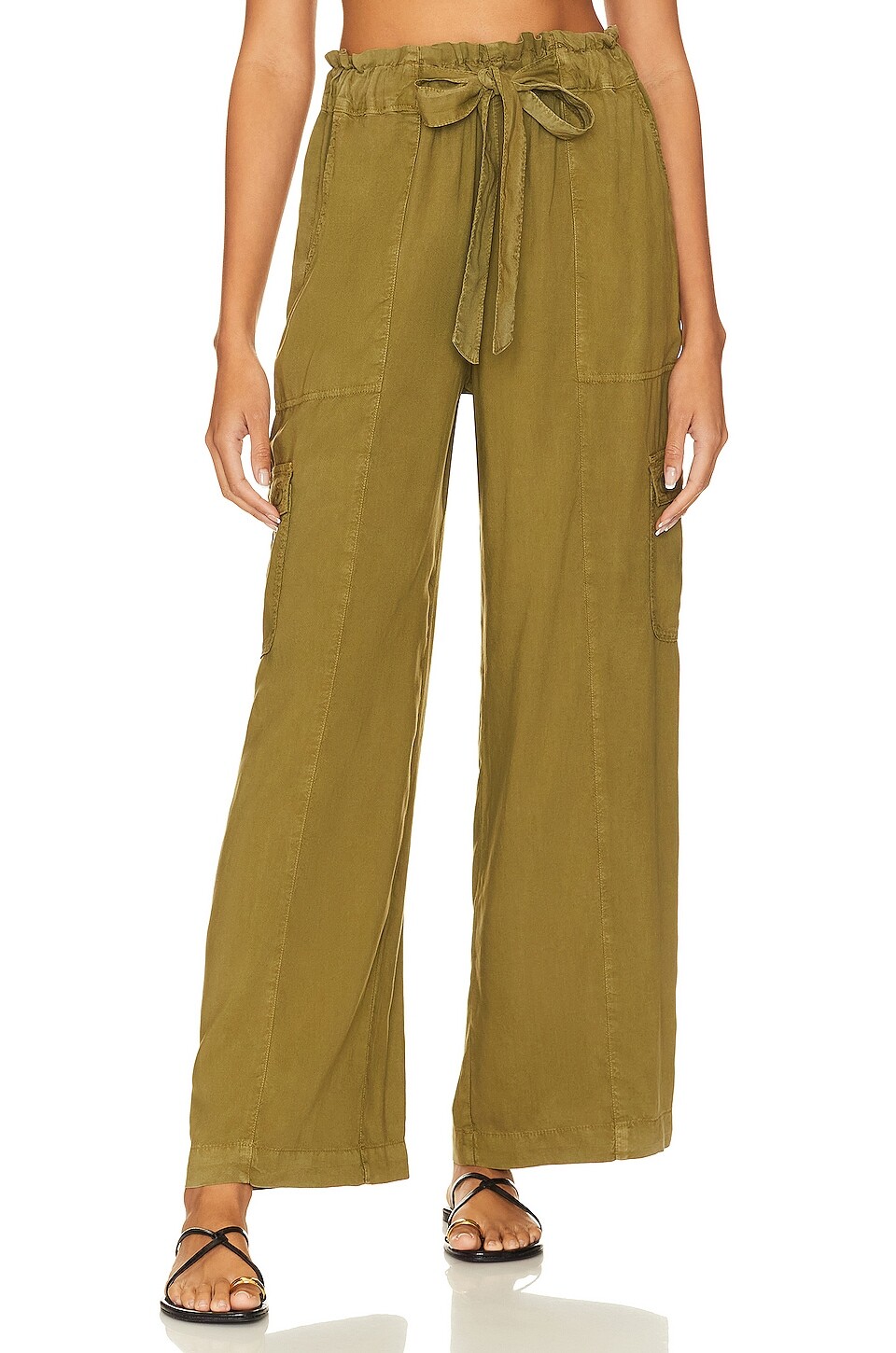 

Брюки Bella Dahl High Waisted Seam, цвет Jungle Green