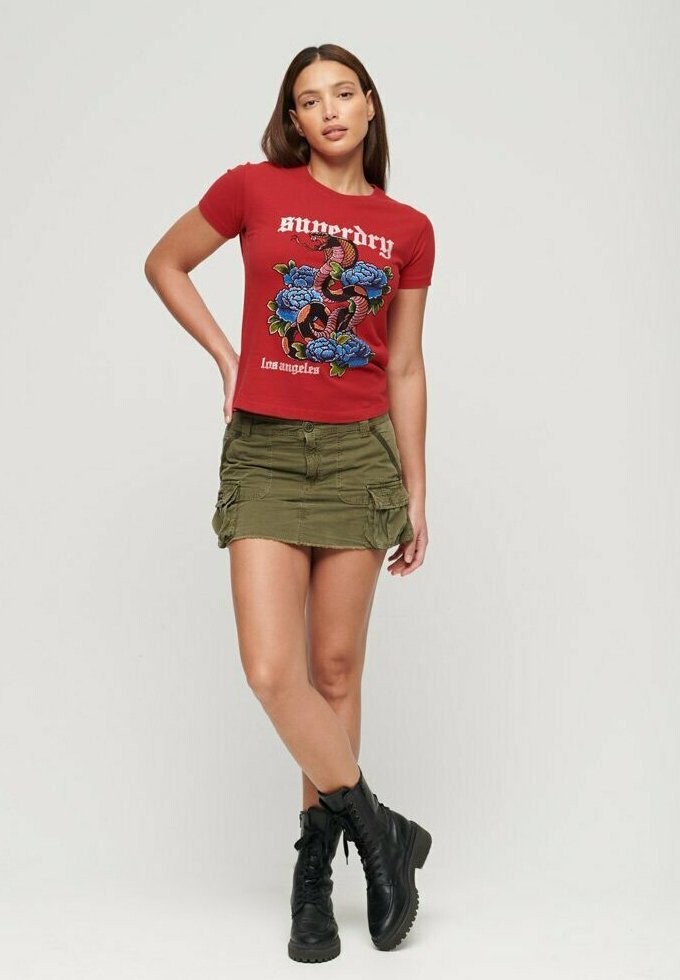 Футболка с принтом ТАТУ Superdry, риск красный