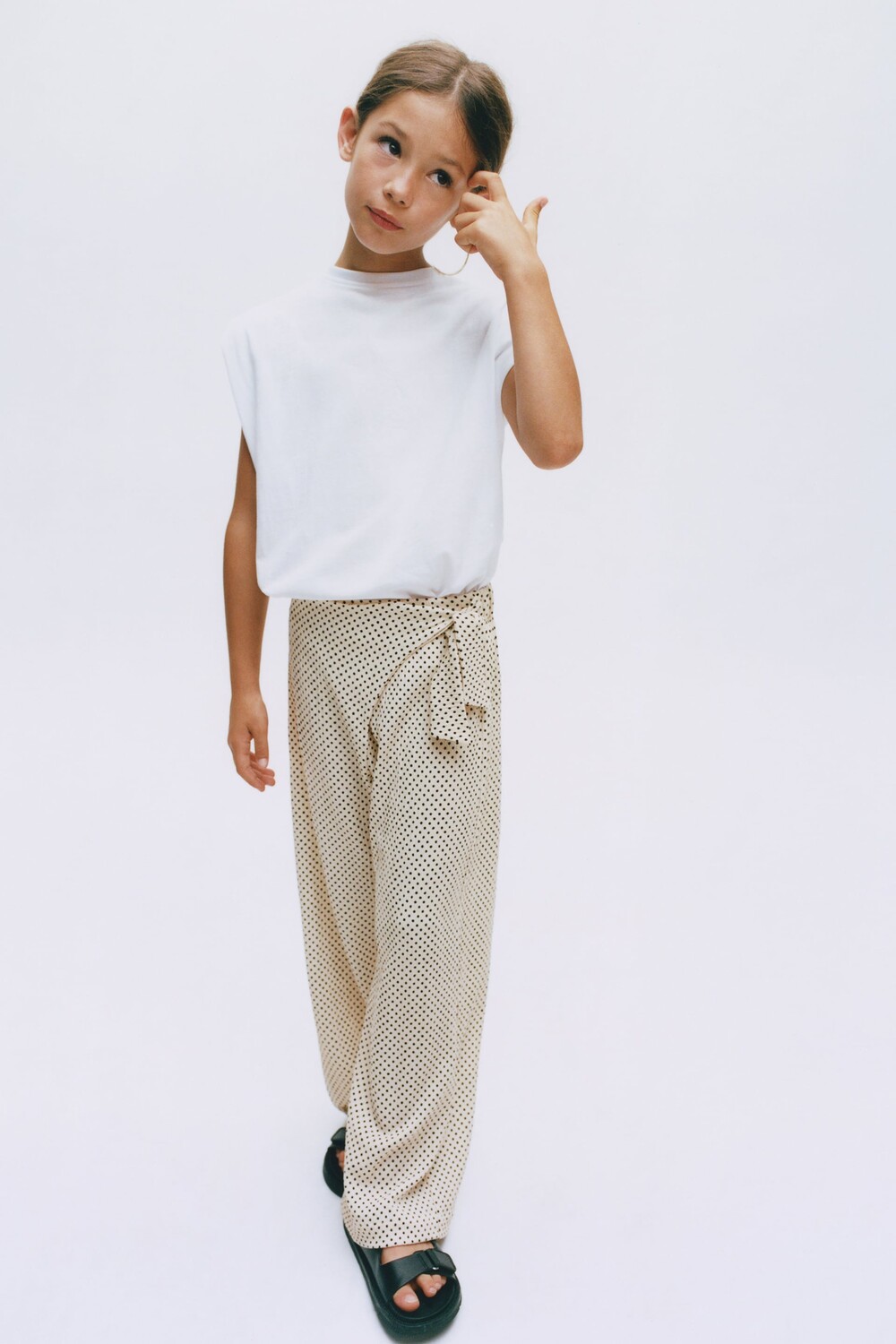 

Брюки с узелом Zara, экрю / черный
