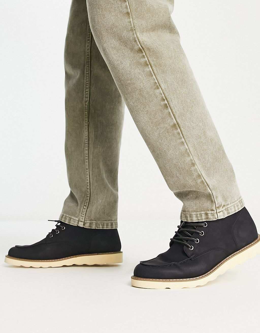 

Черные ботинки на шнуровке Schuh Dash Heritage